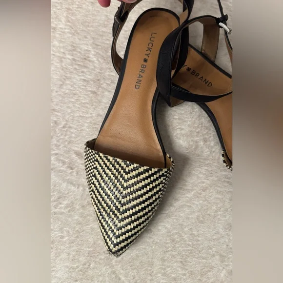 Lucky Brand -- Black/Tan Woven Women's Flats Size 8.5 - Picture 4 of 10